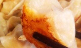 速冻锅贴饺子的做法 锅贴饺子的做法